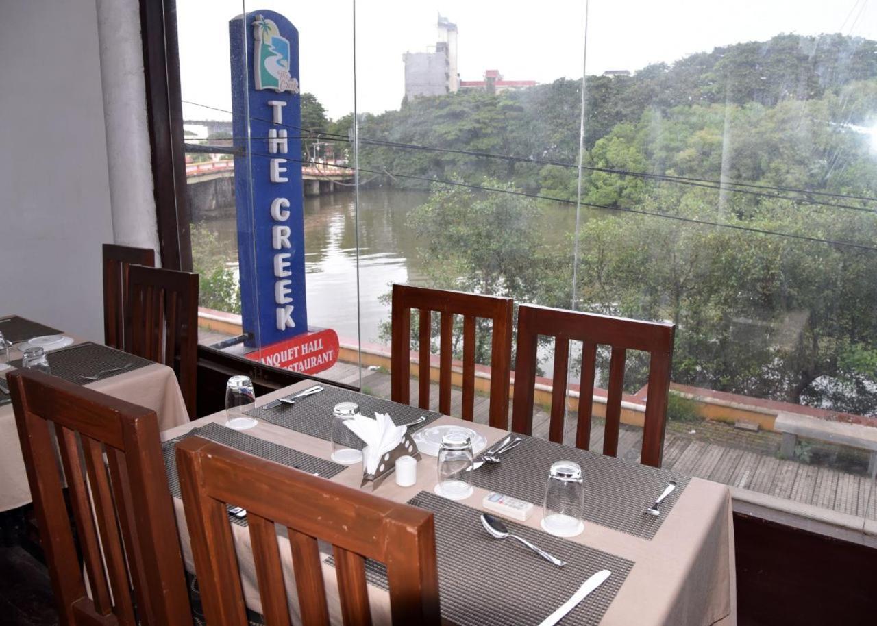Creek Hotel - Pangim Exterior foto